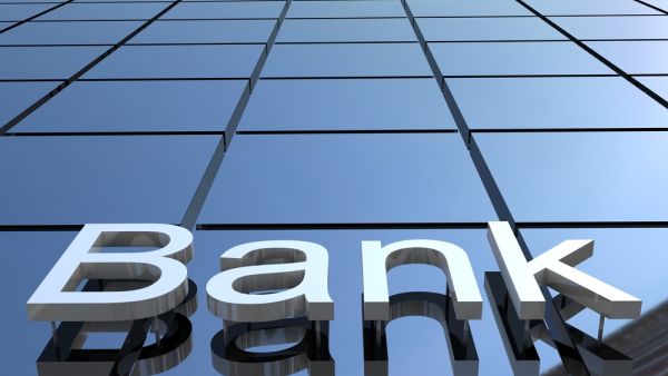 When you’re selecting your bank, should not compromise on customer service and convenience for a better rate.  (File photo)