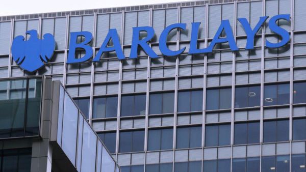 Barclays currently has 56 large branches in Egypt and is considering opening small branches. (Transdoc)