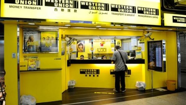 The GCC region is one of the biggest employers of expatriates in the world, and consequently, a large source of remittances, which hit more than $80 billion in 2015. (File photo)
