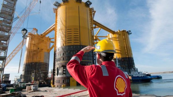 Shell has used modern technology in the seismic survey phase of the field and dug one of the deepest wells in the western desert. (File photo)