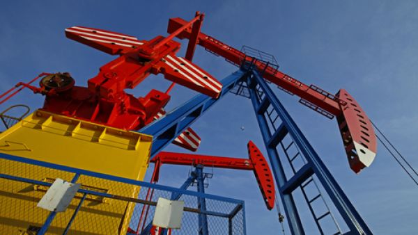 “The rebound in prices is probably a vindication of the OPEC policy of the past two years, although the trajectory for the balance of the year is likely to remain very volatile,” said the managing director of the DME.  (File photo)