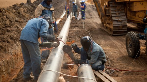 Talks will also focus on accelerating the start of the planned oil and gas pipeline project from Iraq to Jordan. (File photo)

