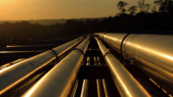 Jordan used to receive around 10,000 barrels per day of crude oil from Iraq before Daesh militants controlled several parts in western Iraq, causing a complete halt to shipments. (Shutterstock) Jordan used to receive around 10,000 barrels per day of crude oil from Iraq before Daesh militants controlled several parts in western Iraq, causing a complete halt to shipments. (Shutterstock)