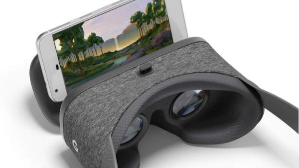 Daydream View compatible smartphones are in the works from other manufacturers, including Huawei, Xiami, Asus, Motorola, HTC and Samsung. (GeekyGadgets.com)