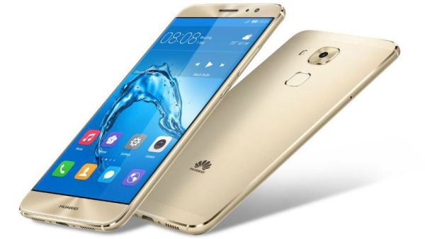 Huawei is back to mid-range phones with the Nova and Nova Plus, expected to hit Europe in October. (Huawei)