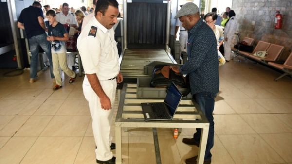 Parliamentary speaker Abdul Aal said that Egyptian airports have implemented about 85% of Russia’s demands regarding flight safety recommendations. (AFP/File)