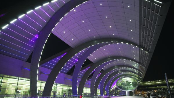 The region's airports are leading the way with smart building technologies. Dubai Airport, Terminal 3. (CFA)