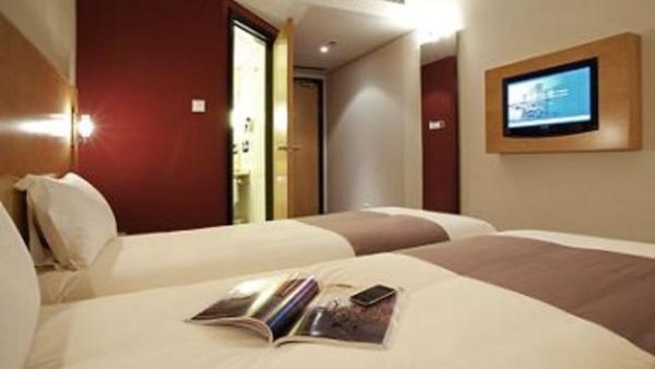 ibis hotel
