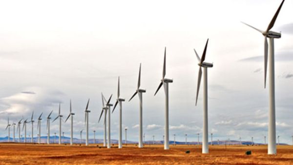 Bids for wind farms in Egypt will be launched in cooperation with the European Union, Spain, and German banks