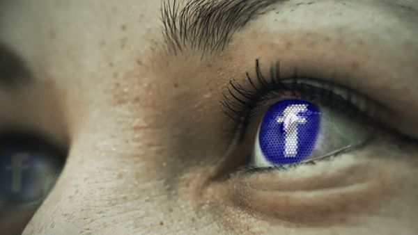 Anyone can run your picture through the new Facezam app and find your Facebook profile. Scary, huh? (Pixabay)