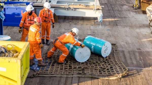 The Emirati Safwan Petroleum Technologies company allocated $2m initial investments for the Egyptian market. (Shutterstock/Wan Fahmy Redzuan)