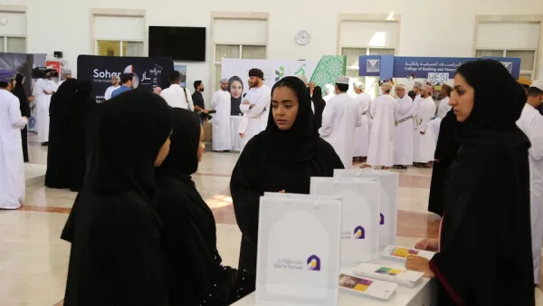 خلال الحدث