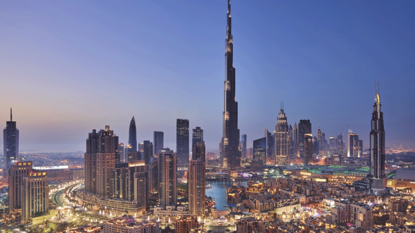 During Earth Hour, the regular LED shows on Burj Khalifa will not be held with all lights including the LED screen, lasers and frame lights to be switched off. During Earth Hour, the regular LED shows on Burj Khalifa will not be held with all lights including the LED screen, lasers and frame lights to be switched off.