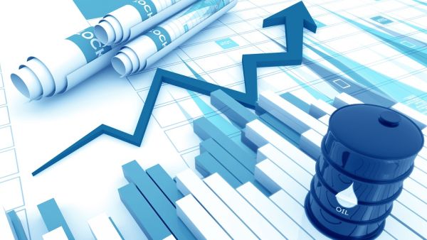 Oil Prices Increase as US Lowers Crude Production Estimates. (Shutterstock)