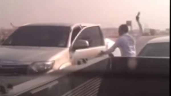  هناك نحو 300 مليون سلاح (مسدس) في الولايات المتحدة 