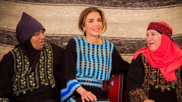 Queen Rania of Jordan wants to be an inspiration to the women of her country (Twitter)