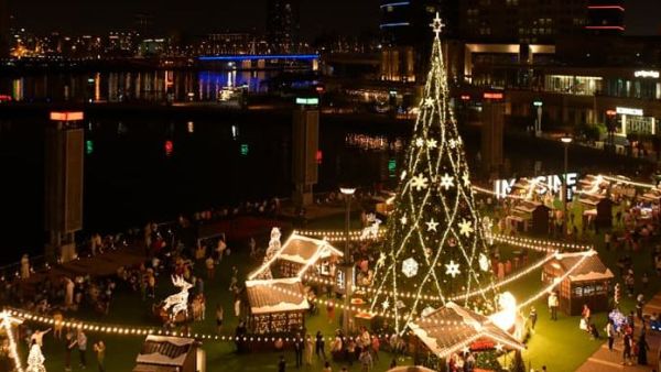 ​Dubai Festival City Holiday Market