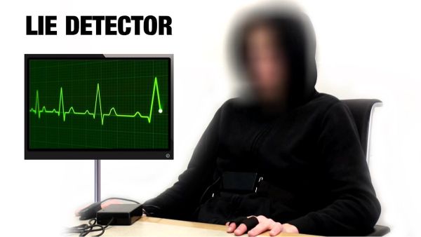  James Oliver claims to be a time traveler from the year 6491. He says he's from another galaxy and he is here to study humans and society of 2018 (Twitter)