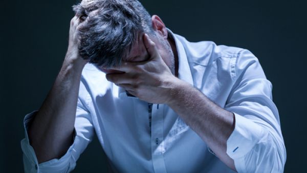 من أعراض نقص هرمون الحليب عند الرجال الاكتئاب

