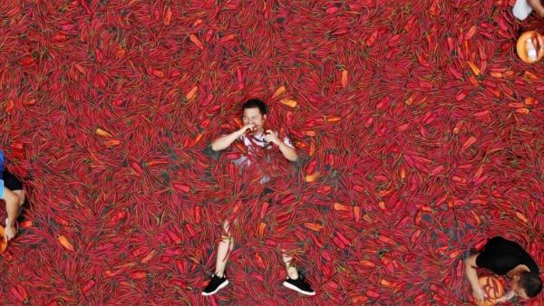 Chilli eating contest in Hunan province, China  (Twitter)