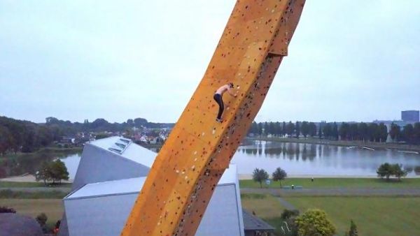 World's tallest freestanding climbing wall (Twitter)