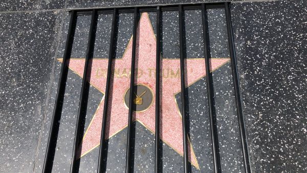 Prison bars on President Trump's Hollywood Walk of Fame star (Twitter)