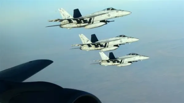 Fresh aerial attacks against residential areas in #Syria’s eastern province of Dayr al-Zawr, using internationally-banned cluster bombs (Twitter)