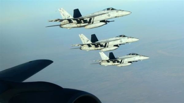Fresh aerial attacks against residential areas in #Syria’s eastern province of Dayr al-Zawr, using internationally-banned cluster bombs (Twitter)