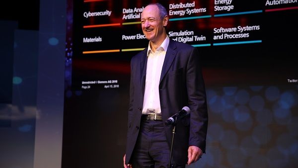 Roland Busch, Chief Technology Officer and Member of the Managing Board of Siemens AG Roland Busch, Chief Technology Officer and Member of the Managing Board of Siemens AG