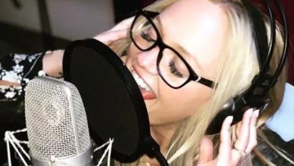 Emma Bunton (Twitter) Emma Bunton (Twitter)
