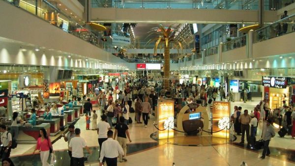 The UAE has seen a 12 percent increase in tourists after it offered visas on arrival to visitors from China and Russia. (File photo)