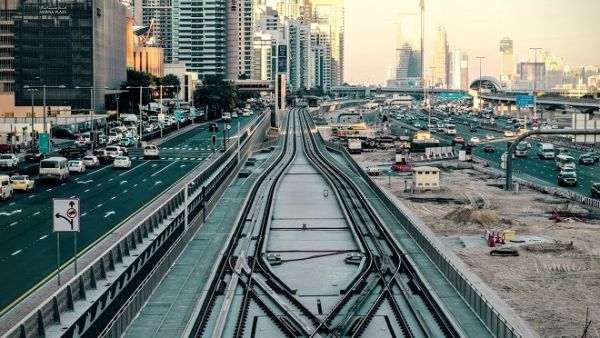 The UAE is still on track to implement VAT from January 1, 2018.
