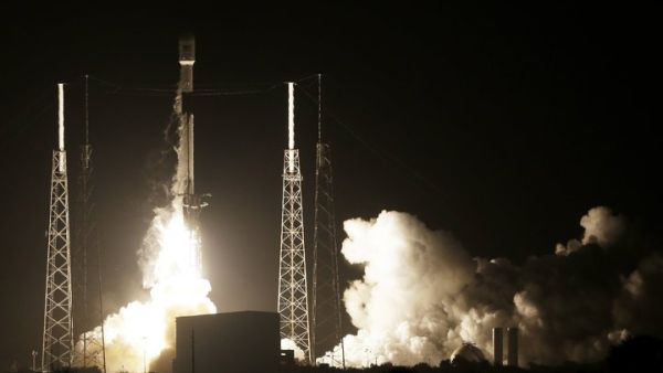 Israeli Spacecraft Rockets To The Moon For The Country's First Attempted Lunar Landing (Twitter)