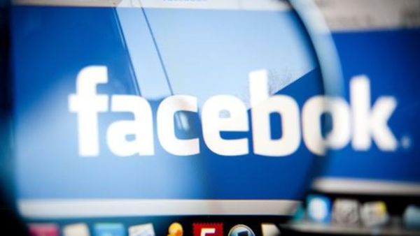 In July, an Israeli lawyer filed a $1 billion lawsuit against Facebook Inc., claiming that the social media platform allowed members of the Palestinian resistance movement Hamas to plan and carry out attacks against Americans and Israelis. (File photo)