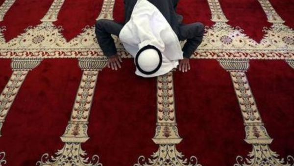 350 ألف مصل يحيون ليلة القدر في المسجد الأقصى

