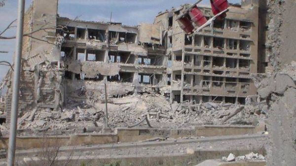 غارات تدمر اكبر مشفى في شرق حلب 
