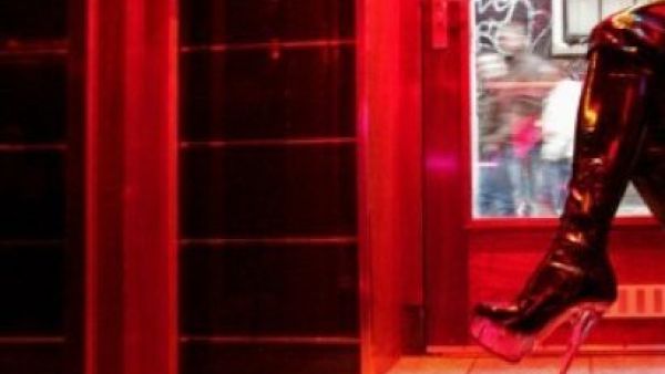 تدابير جديدة لتسهيل تدفق السياح إلى حي الدعارة في أمستردام