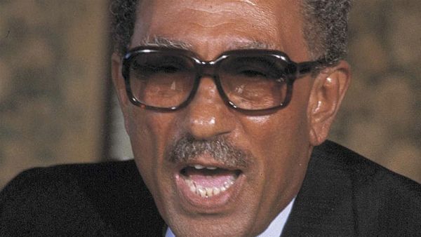 الرئيس المصري السابق أنور السادات