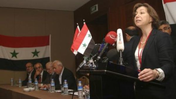 بسمة قضماني عضو وفد المعارضة السورية لمحادثات جنيف 
