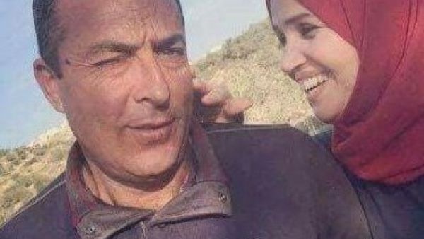 الفلسطينية عايشة الرابي مع زوجها
