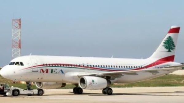 طائرة تابعة لشركة طيران الشرق الأوسط اللبنانية