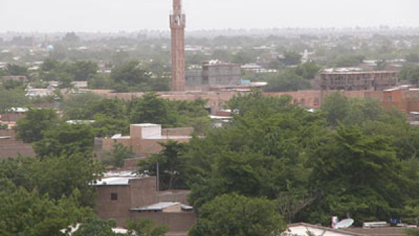 تشاد تغلق السفارة القطرية وتطرد دبلوماسييها