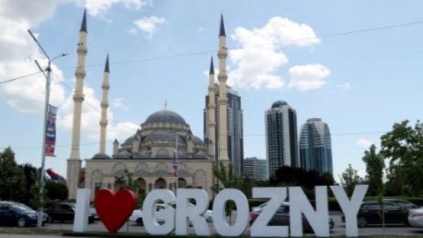مسجد احمد قديروف في غروزني
