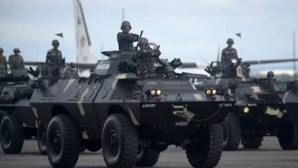 الجيش الصيني يستعرض قوته