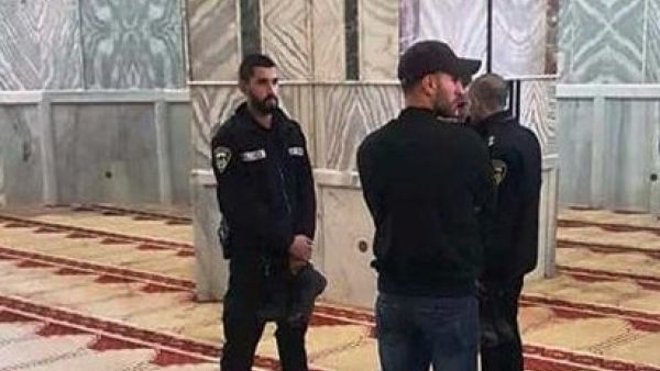 قوات اسرائيلية تقتحم مسجد قبة الصخرة