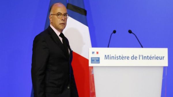 وزير الداخلية الفرنسي برنار كازنوف