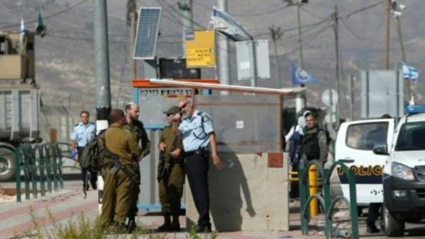 اسرائيل تمنع موظفي الاغاثة من دخول غزة او الخروج منها