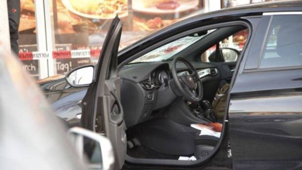 رجل يدهس حشدا في بلدة ألمانية وإصابة ثلاثة اشخاص
