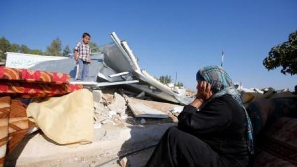 الاتحاد الأوروبي يدعو إسرائيل للكف عن هدم منازل الفلسطينيين