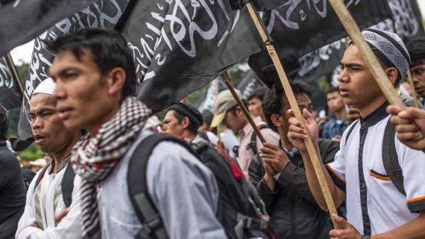 إندونيسيا تحل “حزب التحرير” الاسلامي
